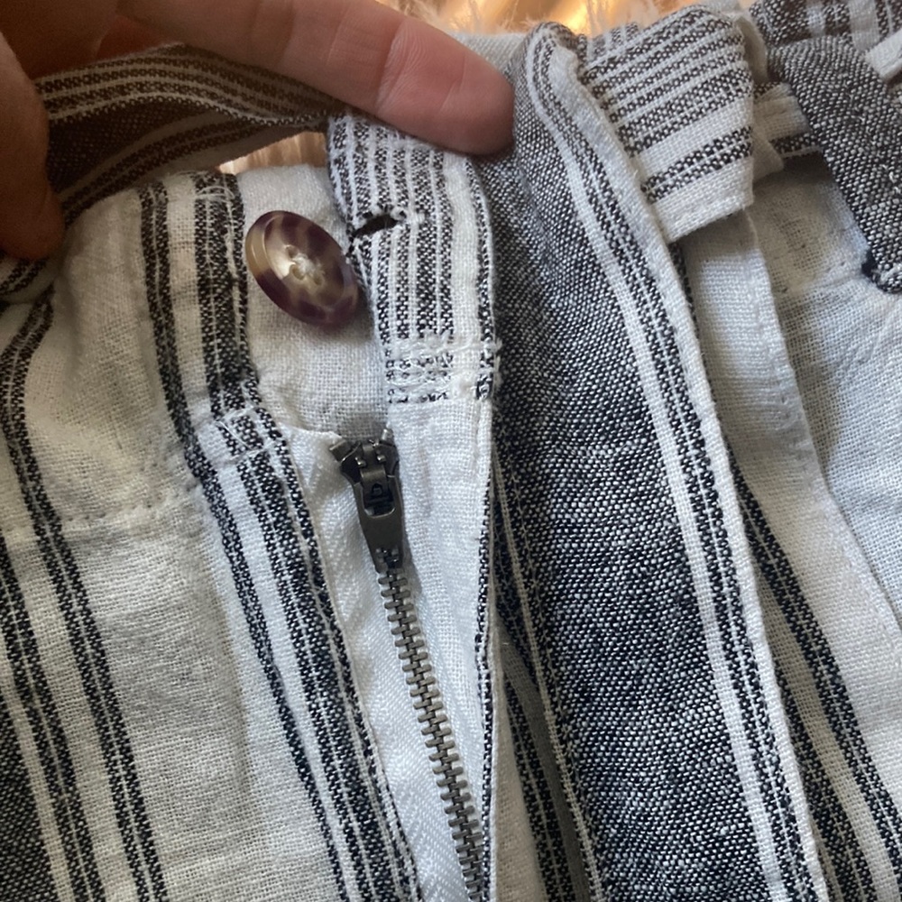 NWT Mauby Summer Shorts w/ Tie - XL Juniors Shorts✨ - Picture 3 of 7